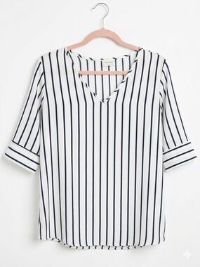 Espressa USA Navy & White Striped V-Neck Blouse Large